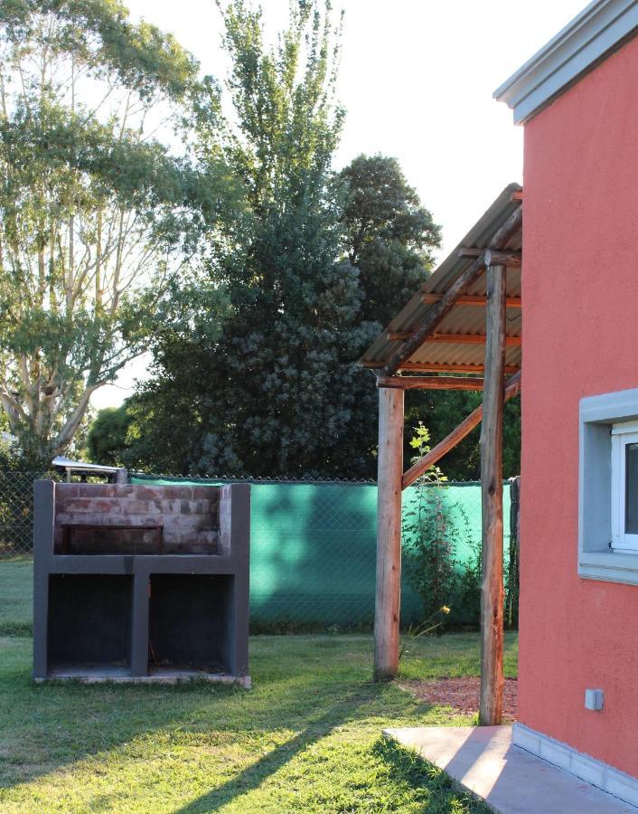 La Narcisa Villa Pehuajo Buitenkant foto